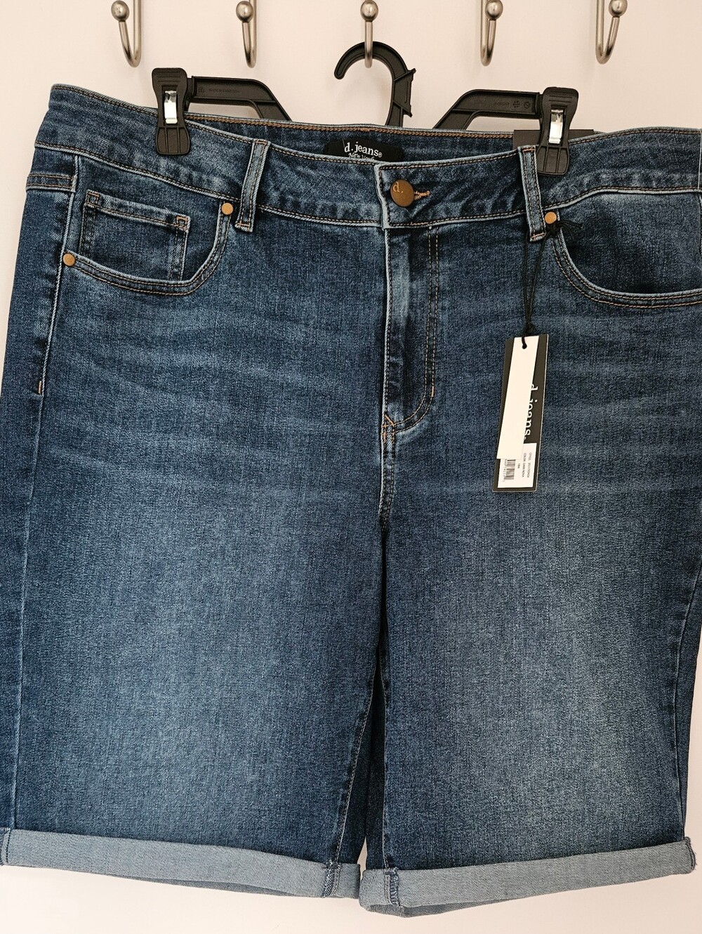 d.jeans New York Women's 18W High Rise Bermuda Denim Shorts Dark Nova NWT